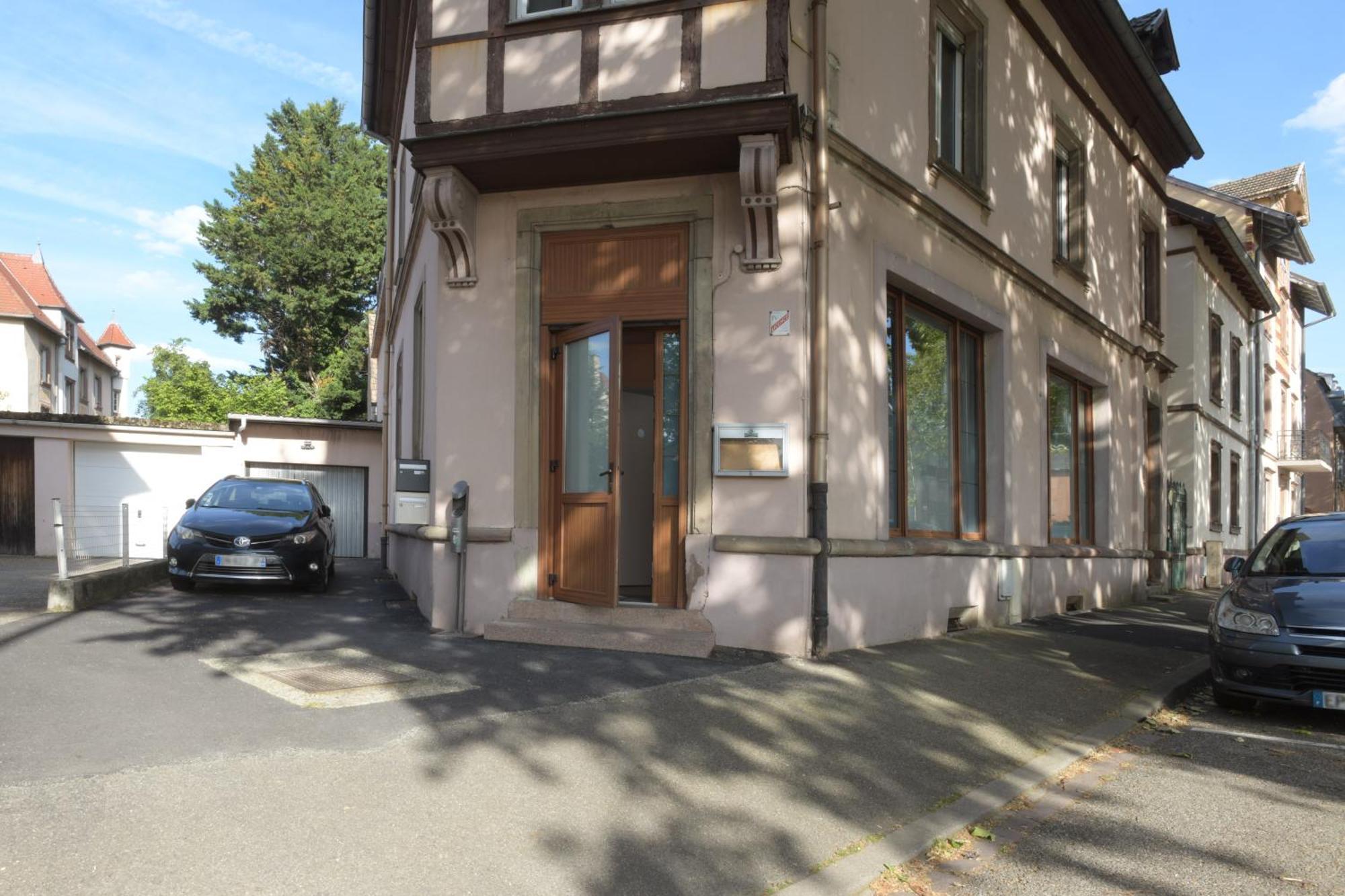 Au Cheval Blanc - Appartement Familial 6P Parking Prive Proche Colmar Centre Esterno foto
