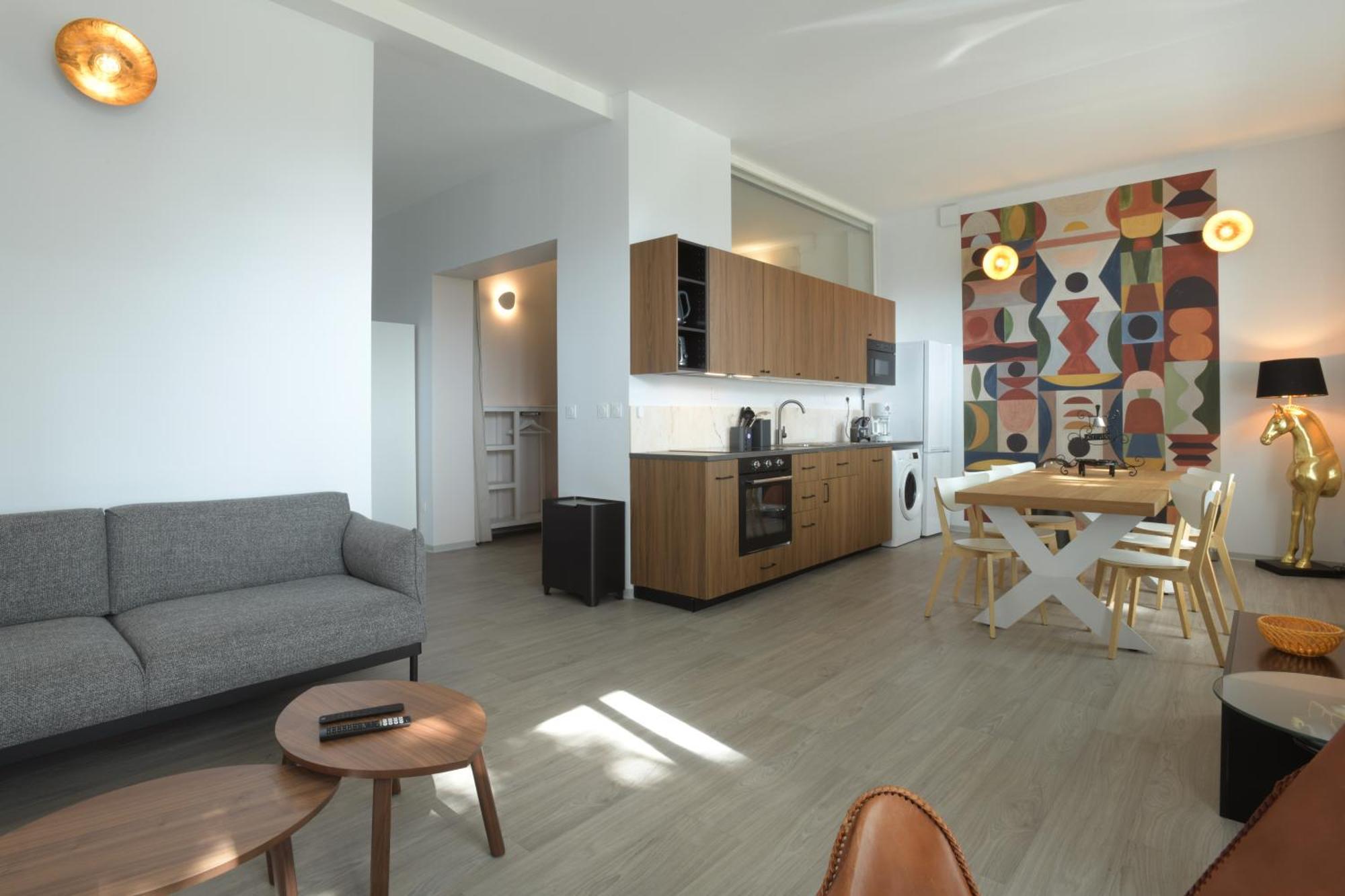 Au Cheval Blanc - Appartement Familial 6P Parking Prive Proche Colmar Centre Esterno foto